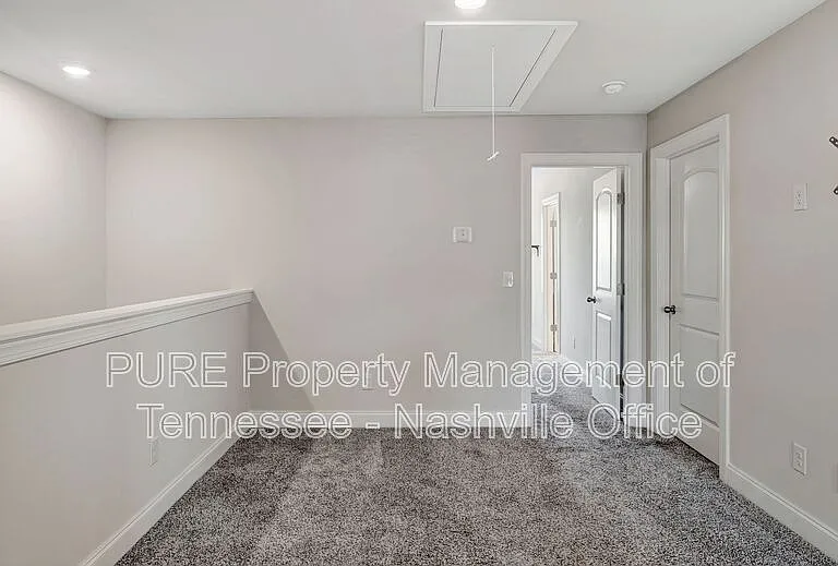 4519 Skywood Ln — Photo 17