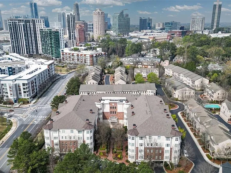 3635 E Paces Cir NE #1407 — Photo 1