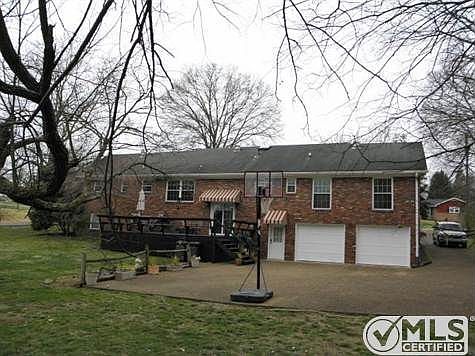 2nd image of 2309 E Hill Dr