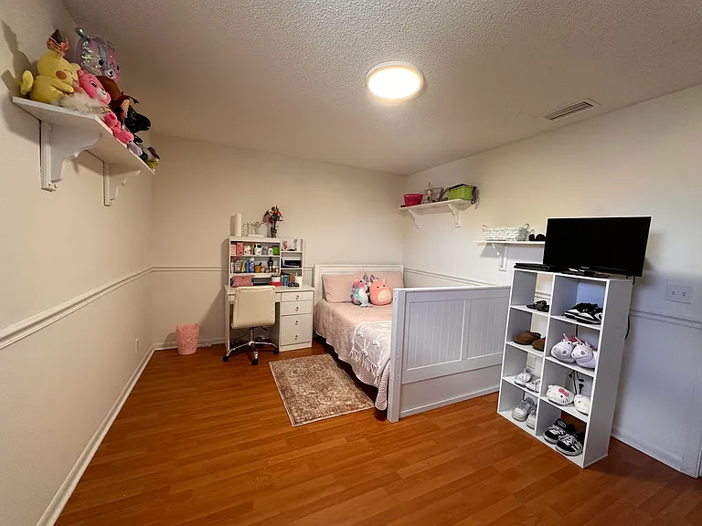 1728 Shoreside Cir — Photo 36