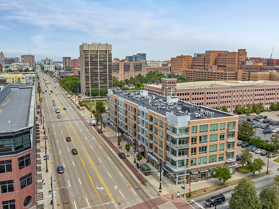 3670 Woodward Ave #508