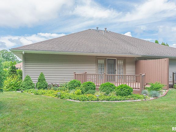 5th image of 3173 Dover Ln