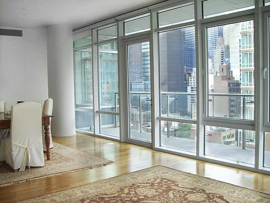 Rented by Brooklyn Bridge | media 2