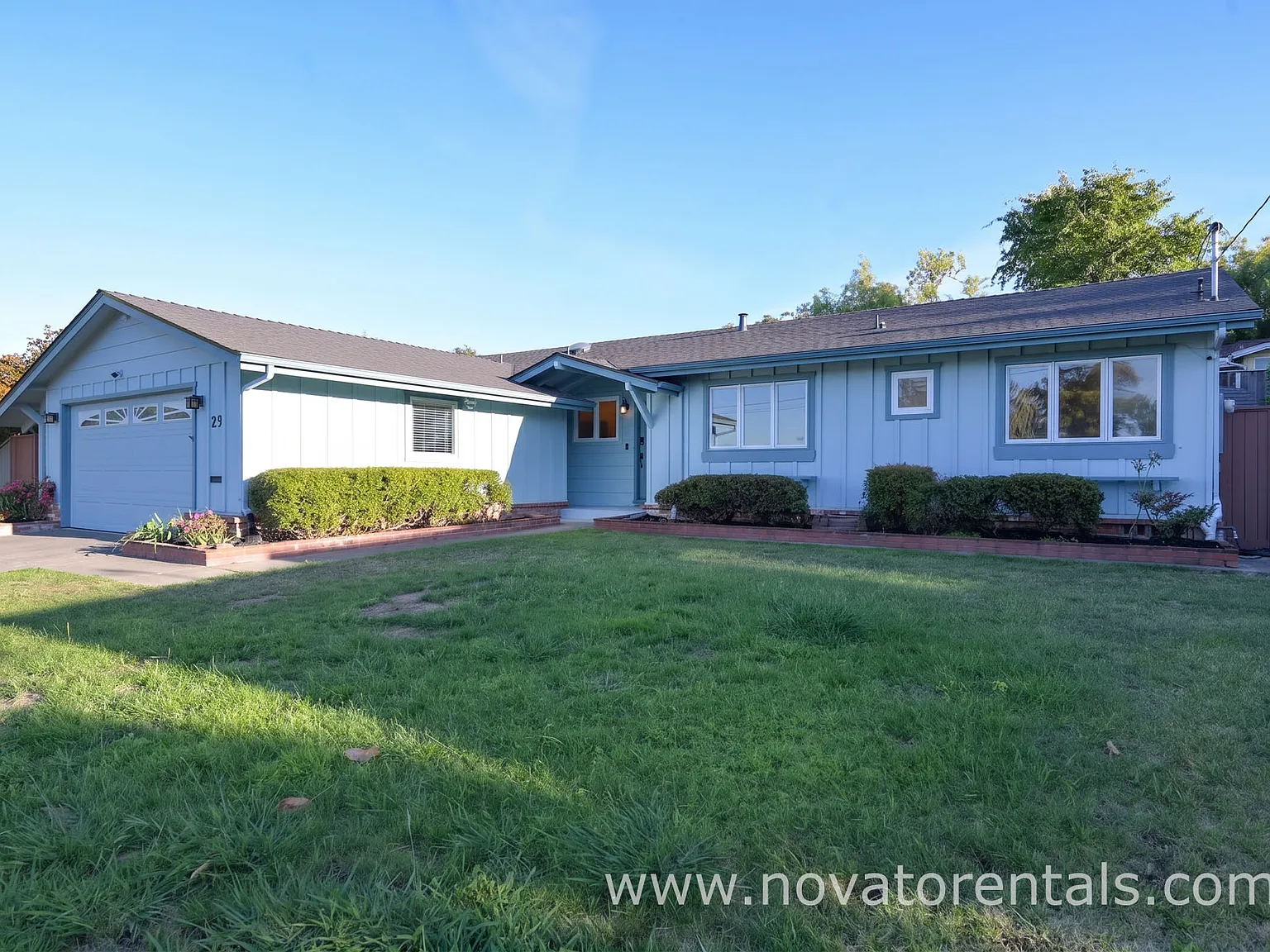 4 bed, 1428 sqft, $4,800 — Photo 2