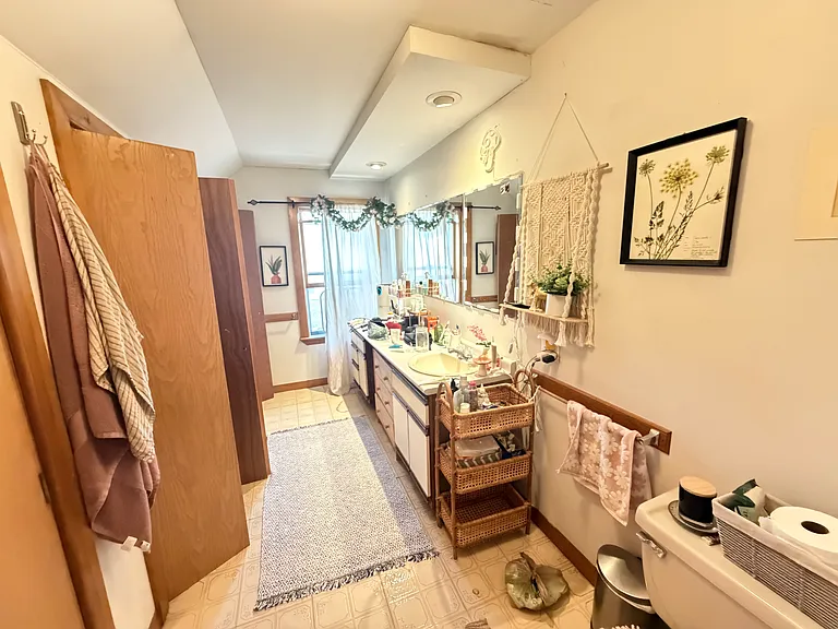 117 Chestnut St #2 — Photo 5