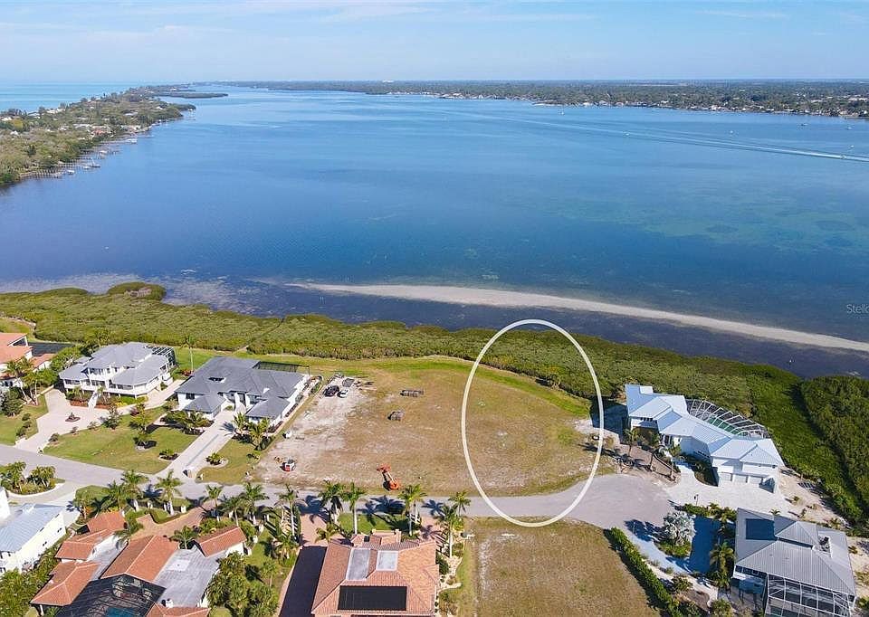 1st image of 5248 The Pointe