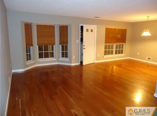117 Albury Way, North Brunswick, NJ
