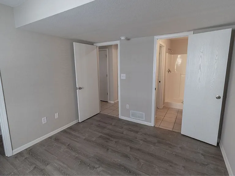 1419 Bodie Dr — Photo 7