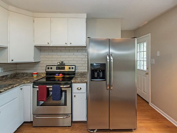 All new SS Appliances!!