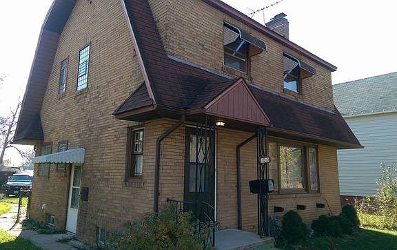 2nd image of 1013 Argonne Dr