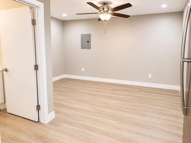 Henry Square- Luxury Townhomes — Photo 6