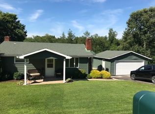 823 Armbrust Hecla Rd, Mount Pleasant, PA 15666