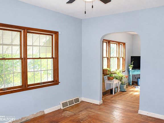 5th image of 14765 McClure St