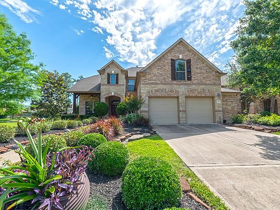 2nd image of 13314 Mablehurst Dr