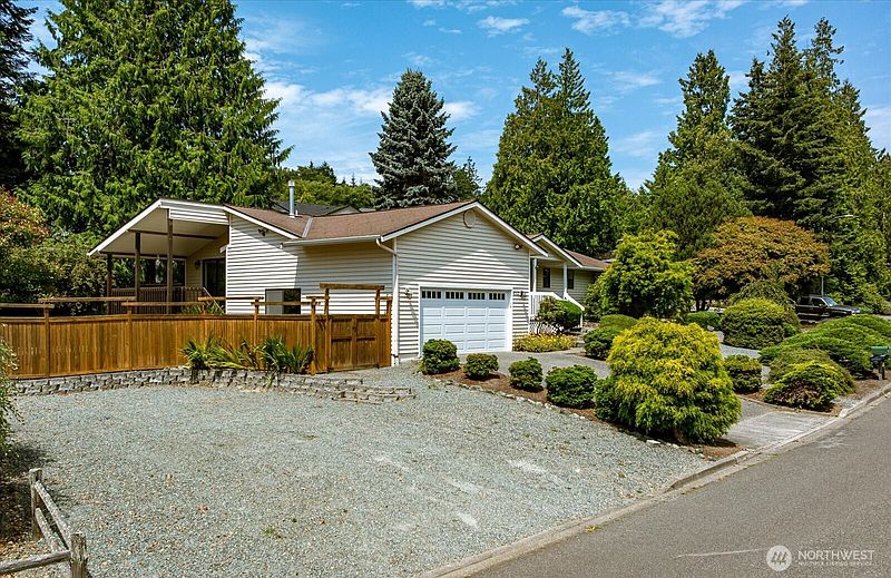 3rd image of 4300 Bryce Dr.