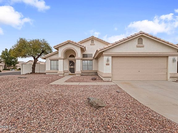 2nd image of 2830 S ARROYO Court