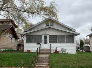 1059 Englewood Ave, Saint Paul, MN 55104