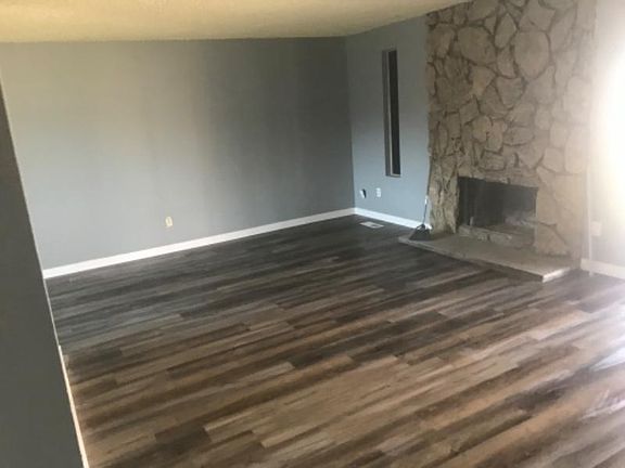 3rd image of 2304 W 12th Ave #A