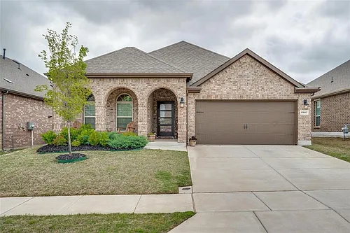 2937 Log Cabin Dr Photo 1