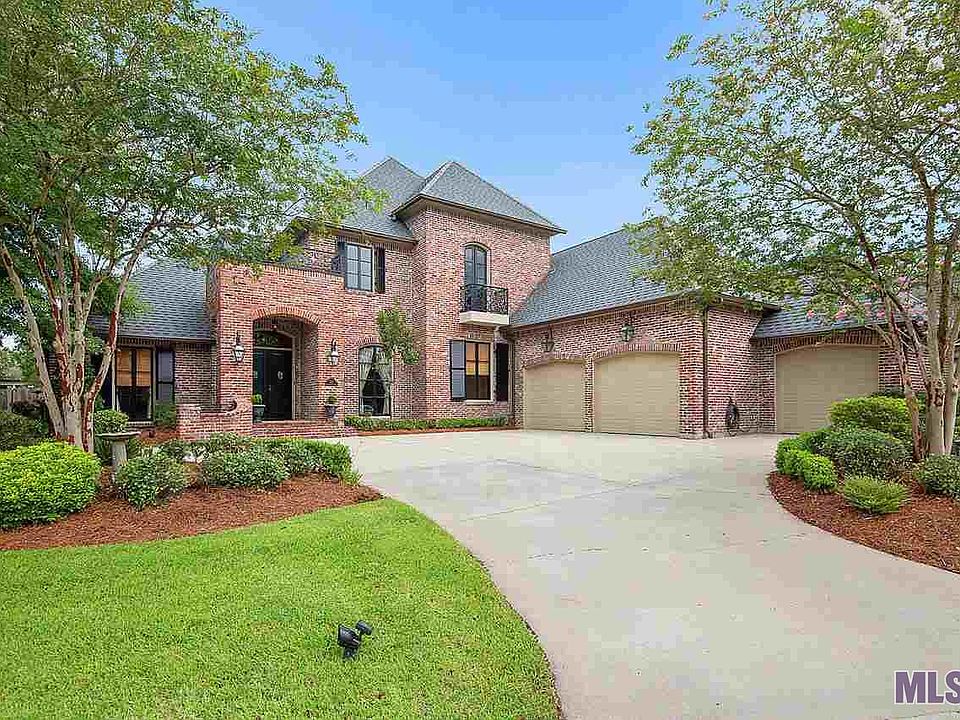 2nd image of 222 Grand Lakes Dr
