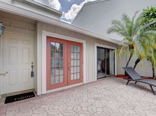 12767 Spinnaker Ln, Wellington, FL 33414