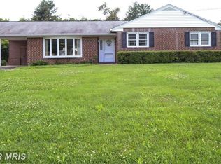 918 Rambling Dr, Baltimore, MD 21228