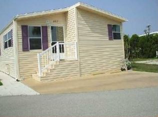 457 Nettles Blvd, Jensen Beach, FL 34957