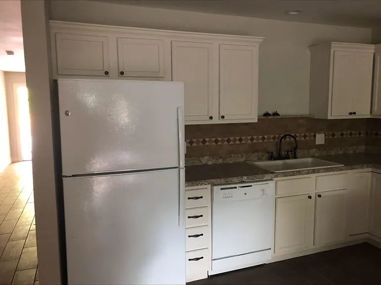 12103 Interstate Highway H Service Road W 20 S #3B — Photo 4