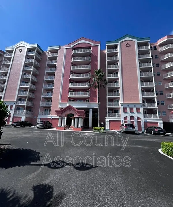 4516 Seagull Dr #412