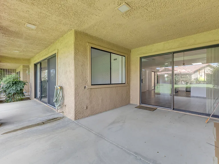 14 Presidio Pl — Photo 23