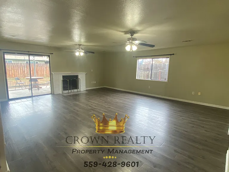 994 W Madalyn Ave — Photo 8