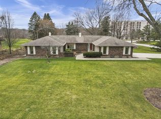 1396 Tyler Ln, Elgin, IL 60123