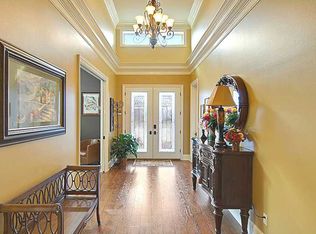 112 Cambridge St, Belle Chasse, LA 70037