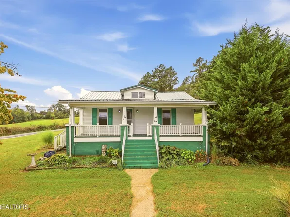 105 Peach Orchard Rd, Clinton, TN 37716