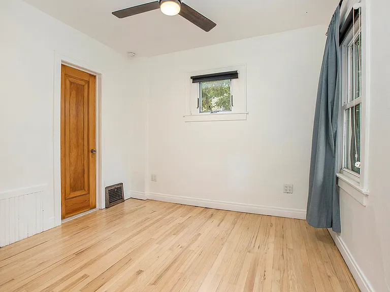 2520 Oakdale Dr — Photo 5