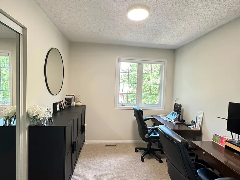 931 Gazley Cir — Photo 15