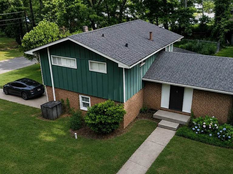 2455 Castile Dr — Photo 1