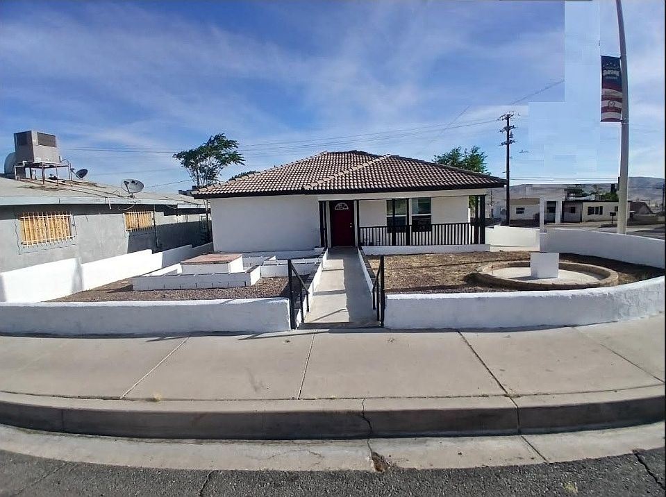1st image of 409 E Fredricks St #A