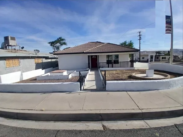 409 E Fredricks St #B, Barstow, CA 92311