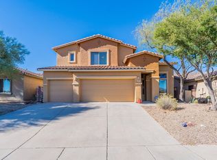 8217 N Amber Burst Dr, Tucson, AZ 85743