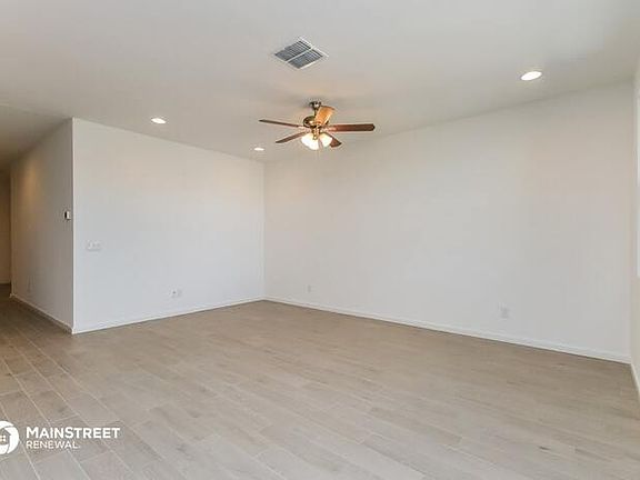 4th image of 4534 W Stonecrop Dr