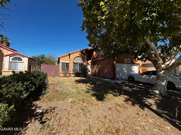1715 E Norberry St, Lancaster, CA 93535