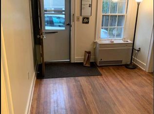 360 S Winooski Ave #E, Burlington, VT 05401