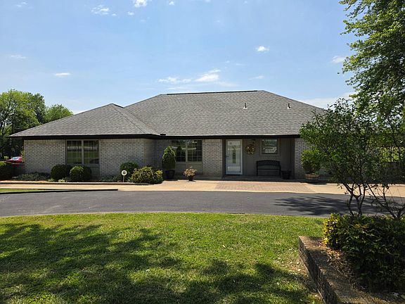 2nd image of 9000 Moody Rd