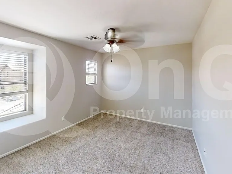 11012 W College Dr — Photo 10