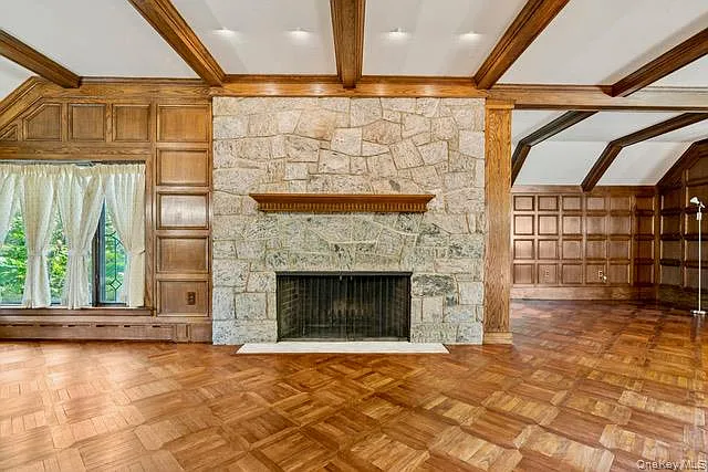 18 Heights Rd — Photo 12