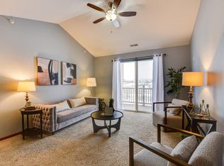 5831 Lupine Ln APT 315, Madison, WI