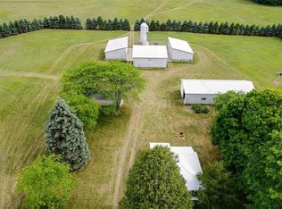 5402 E Sparling Rd, Kingsley, MI 49649