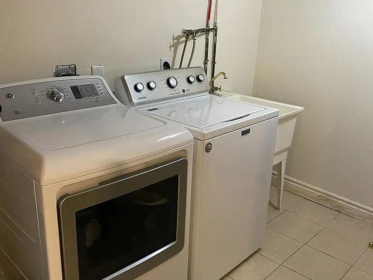 303 Andrews Trl — Photo 17