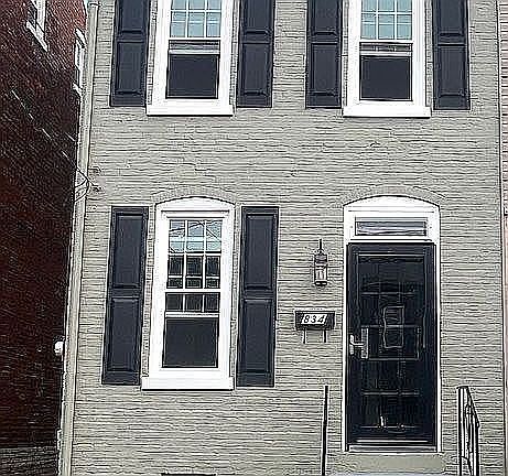 1st image of 834 Blunston St